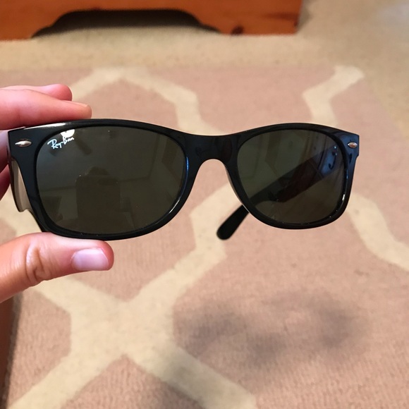 Ray ban sunglasses 🕶 - Picture 4 of 8